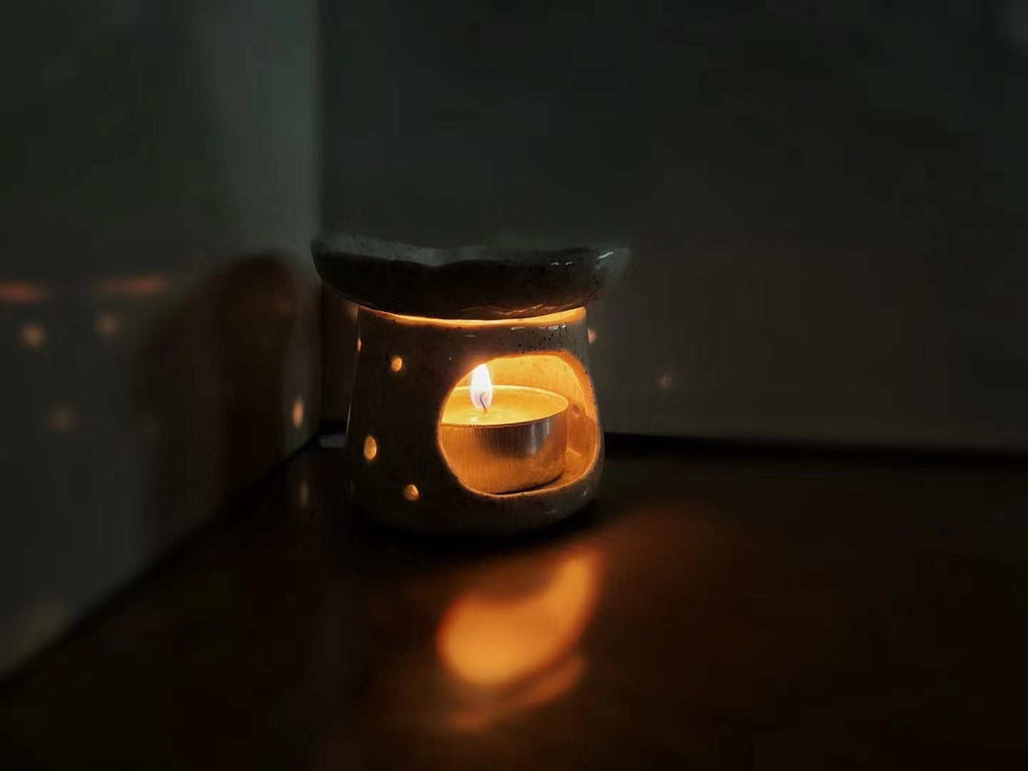 CERAMIC CANDLESTICK 1